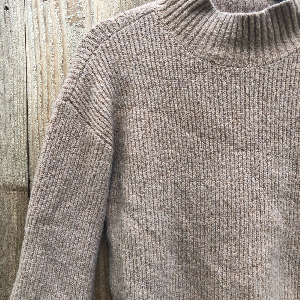 Good Threads Sweater - Picture 7 of 7